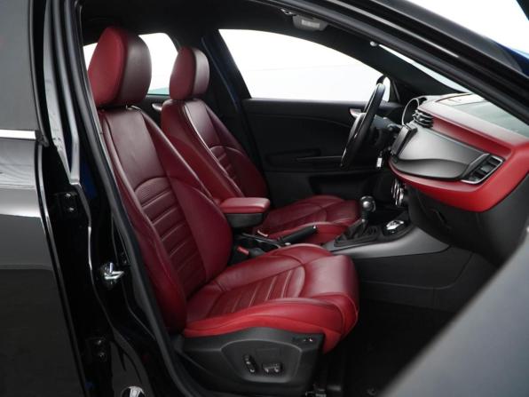 Alfa Romeo Giulietta III с пробегом 2014 года, цена 2 553 055 рублей, 72709 км, хэтчбек, Автокод Объявления