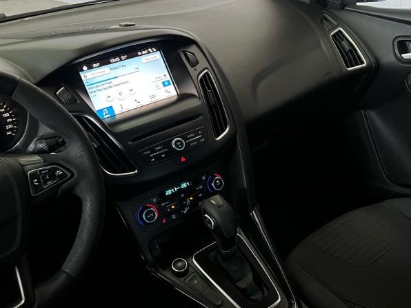 Ford Focus III Рестайлинг с пробегом 2018 года, цена 1 257 000 рублей, 205217 км, седан, Автокод Объявления
