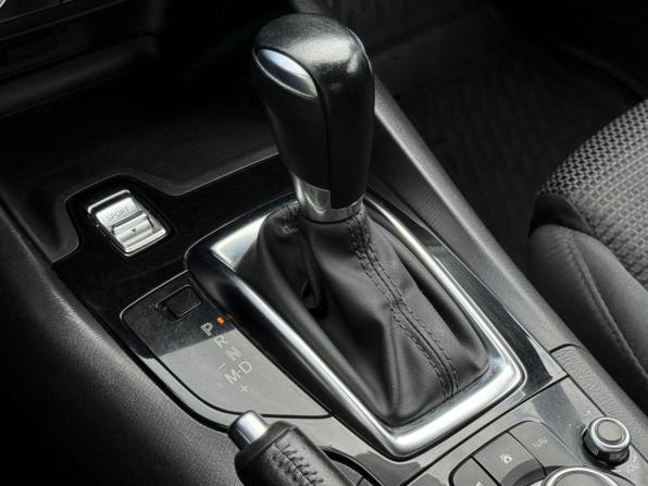 Mazda 3 III (BM) Рестайлинг с пробегом 2017 года, цена 1 229 000 рублей, 237702 км, седан, Автокод Объявления
