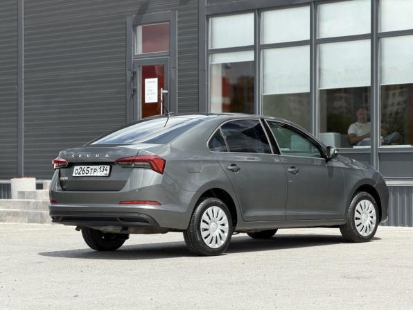 Skoda Rapid II с пробегом 2021 года, цена 1 549 000 рублей, 37842 км, лифтбек, Автокод Объявления