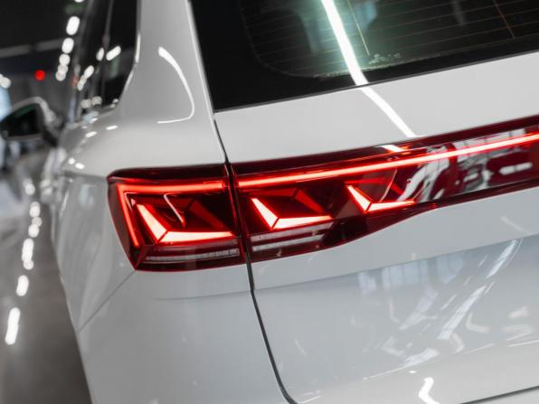 Volkswagen Touareg III Рестайлинг с пробегом 2024 года, цена 10 100 000 рублей, 2090 км, внедорожник, Автокод Объявления