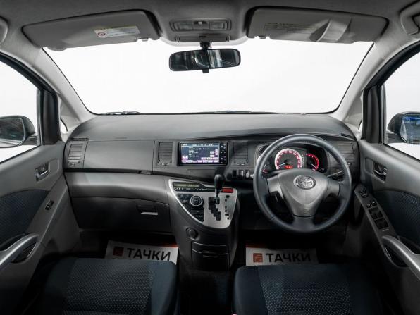 Toyota ISis I Рестайлинг с пробегом 2009 года, цена 1 120 300 рублей, 151614 км, компактвэн, Автокод Объявления