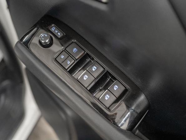 Toyota Alphard III с пробегом 2015 года, цена 3 280 000 рублей, 94151 км, минивэн, Автокод Объявления