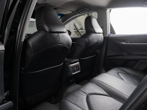 Toyota Camry VIII (XV70) с пробегом 2018 года, цена 2 779 000 рублей, 135312 км, седан, Автокод Объявления