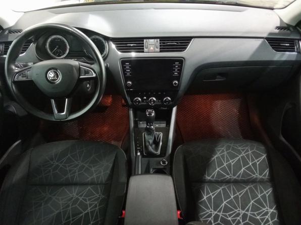 Skoda Octavia III (A7) Рестайлинг с пробегом 2019 года, цена 1 890 000 рублей, 146796 км, лифтбек, Автокод Объявления