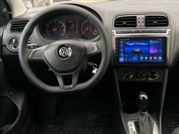 Volkswagen Polo V Рестайлинг с пробегом 2018 года, цена 1 099 000 рублей, 149178 км, седан, Автокод Объявления