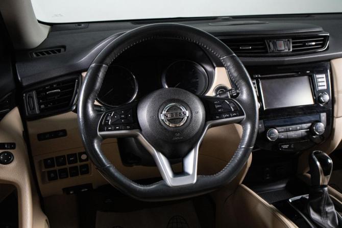Nissan Rogue II Рестайлинг с пробегом 2017 года, цена 1 969 000 рублей, 148300 км, внедорожник, Автокод Объявления