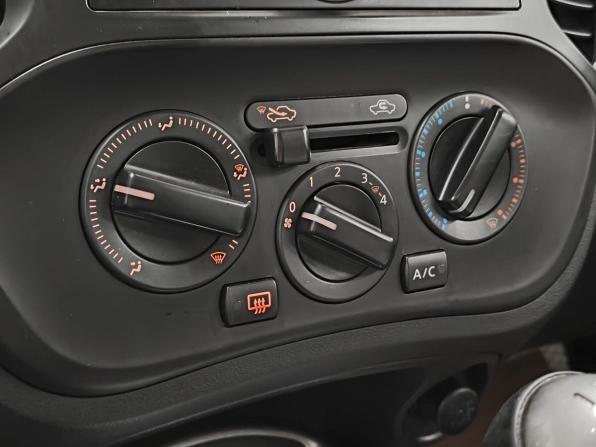 Nissan Juke I с пробегом 2013 года, цена 902 000 рублей, 153949 км, внедорожник, Автокод Объявления