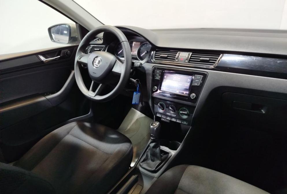 Skoda Rapid I Рестайлинг Саратов  - изображение 14