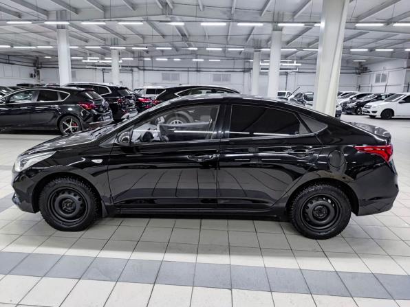 Hyundai Solaris II с пробегом 2019 года, цена 935 000 рублей, 154995 км, седан, Автокод Объявления