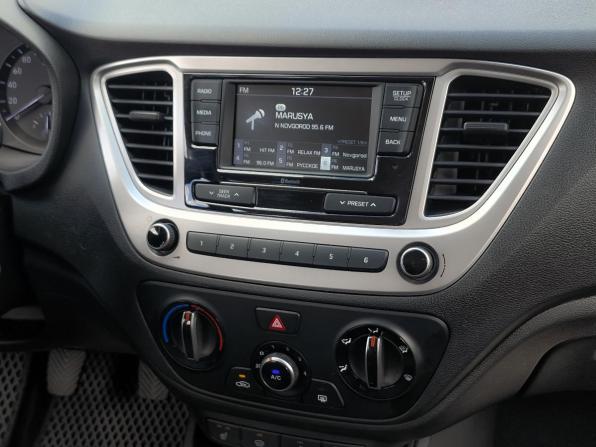 Hyundai Solaris II с пробегом 2019 года, цена 1 499 000 рублей, 76992 км, седан, Автокод Объявления