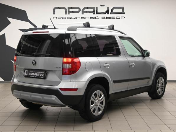 Skoda Yeti I Рестайлинг с пробегом 2015 года, цена 1 240 000 рублей, 206413 км, внедорожник, Автокод Объявления