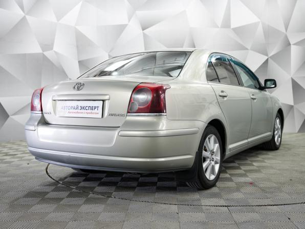 Toyota Avensis II Рестайлинг с пробегом 2006 года, цена 717 000 рублей, 320000 км, седан, Автокод Объявления