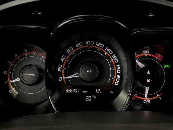 Lada (ВАЗ) Vesta I с пробегом 2018 года, цена 570 000 рублей, 326407 км, седан, Автокод Объявления