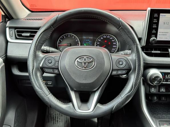 Toyota RAV4 V (XA50) с пробегом 2021 года, цена 3 800 000 рублей, 72032 км, внедорожник, Автокод Объявления