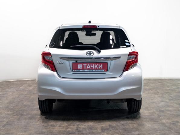 Toyota Vitz III (XP130) Рестайлинг с пробегом 2016 года, цена 950 000 рублей, 124770 км, хэтчбек, Автокод Объявления