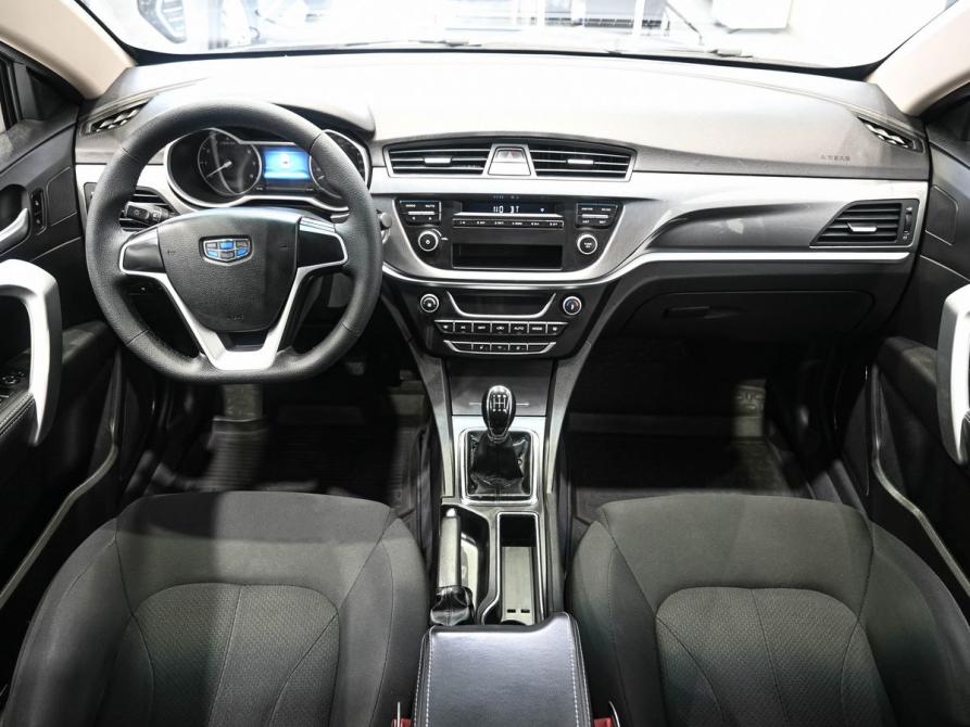 Geely Emgrand 7 I Рестайлинг Ростов-на-Дону  - изображение 9