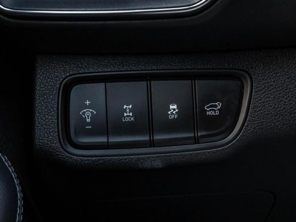 Hyundai Santa Fe IV с пробегом 2019 года, цена 3 250 000 рублей, 120290 км, внедорожник, Автокод Объявления