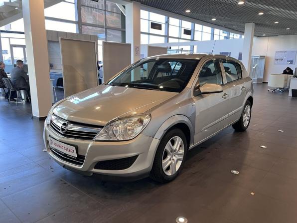 Opel Astra H Рестайлинг с пробегом 2009 года, цена 266 000 рублей, 257630 км, хэтчбек, Автокод Объявления