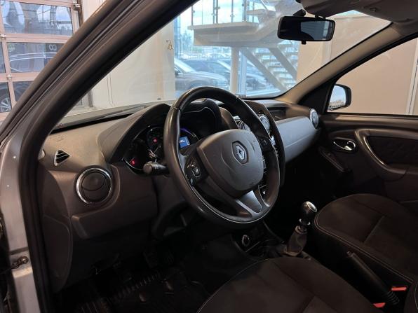 Renault Duster I Рестайлинг с пробегом 2015 года, цена 1 320 000 рублей, 141164 км, внедорожник, Автокод Объявления
