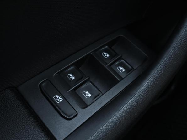 Volkswagen Polo VI с пробегом 2022 года, цена 1 587 030 рублей, 149735 км, лифтбек, Автокод Объявления