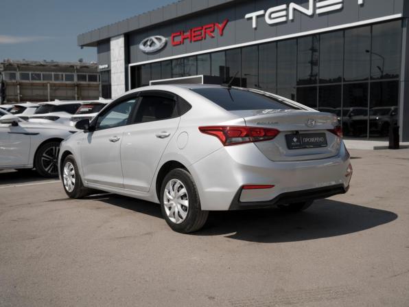 Hyundai Solaris II с пробегом 2019 года, цена 1 295 000 рублей, 181440 км, седан, Автокод Объявления