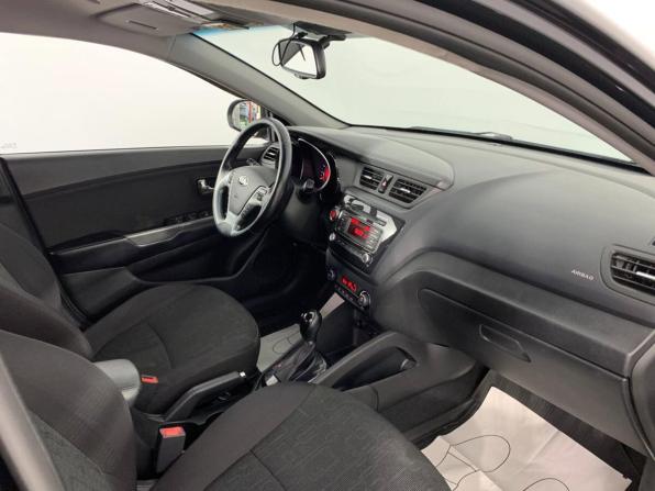 Kia Rio III Рестайлинг с пробегом 2016 года, цена 1 102 200 рублей, 101513 км, седан, Автокод Объявления