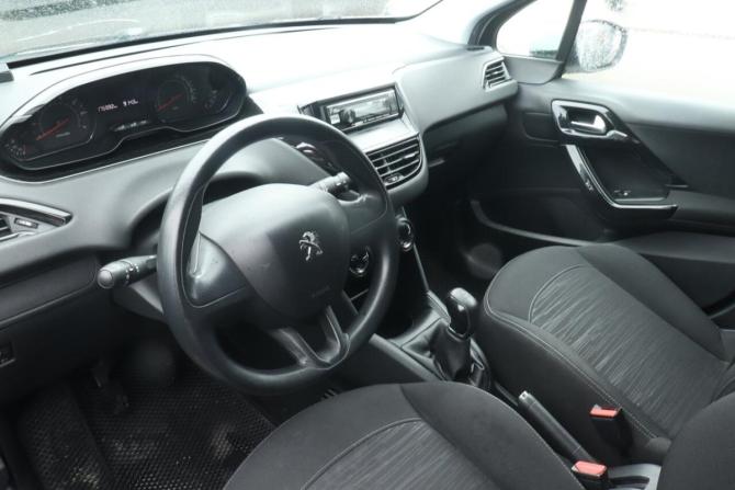 Peugeot 208 I с пробегом 2013 года, цена 420 000 рублей, 176000 км, хэтчбек, Автокод Объявления