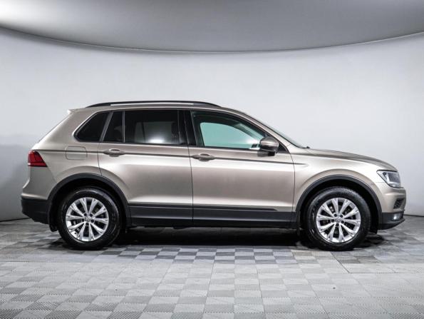 Volkswagen Tiguan II с пробегом 2018 года, цена 2 150 000 рублей, 100000 км, внедорожник, Автокод Объявления
