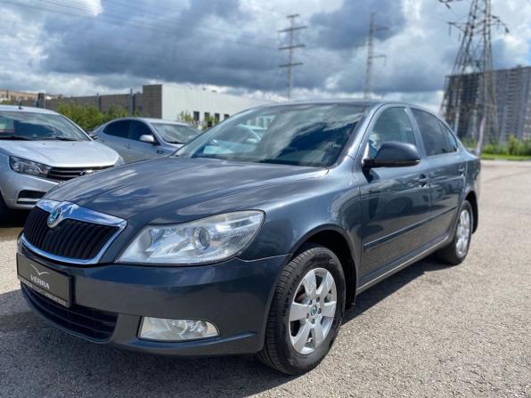 Skoda Octavia II (A5) Рестайлинг с пробегом 2011 года, цена 750 000 рублей, 253377 км, лифтбек, Автокод Объявления