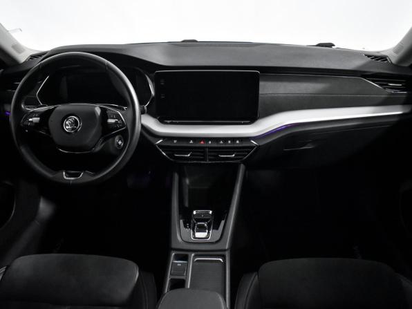 Skoda Octavia IV (A8) с пробегом 2021 года, цена 2 048 700 рублей, 55000 км, лифтбек, Автокод Объявления