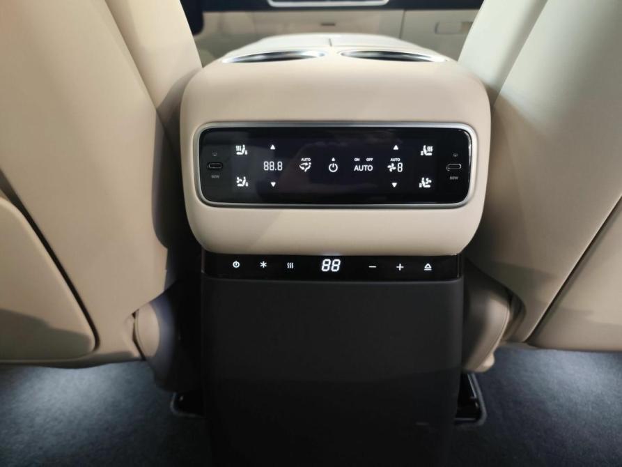 Li Auto (Lixiang) L9 I Рестайлинг Москва  - изображение 15