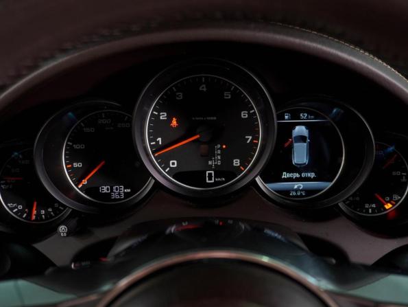 Porsche Cayenne II Рестайлинг (958) с пробегом 2015 года, цена 3 699 000 рублей, 130103 км, внедорожник, Автокод Объявления