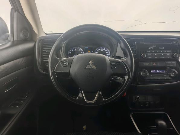 Mitsubishi Outlander III Рестайлинг 2 с пробегом 2017 года, цена 1 679 000 рублей, 139616 км, внедорожник, Автокод Объявления