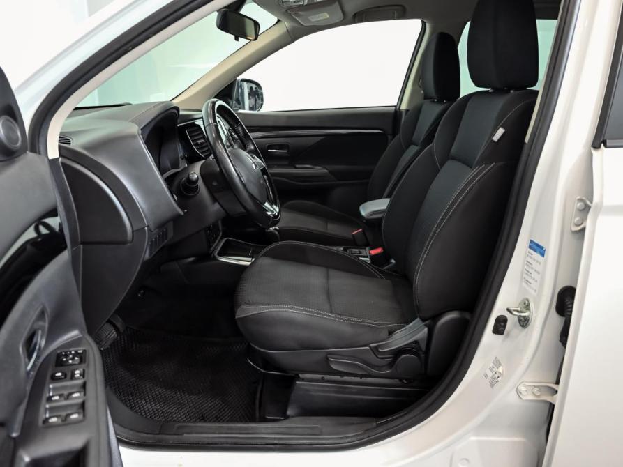 Mitsubishi Outlander III Рестайлинг 3 Екатеринбург  - изображение 10