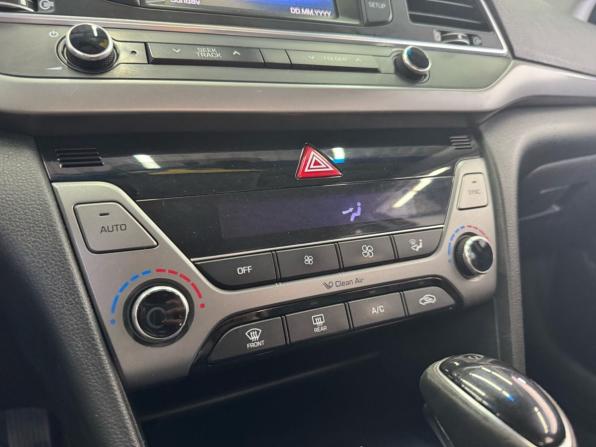 Hyundai Elantra VI (AD) с пробегом 2016 года, цена 1 499 000 рублей, 156000 км, седан, Автокод Объявления