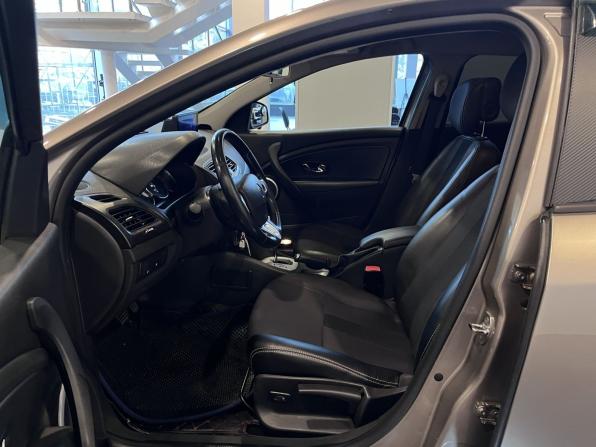 Renault Megane III с пробегом 2012 года, цена 720 000 рублей, 220875 км, хэтчбек, Автокод Объявления