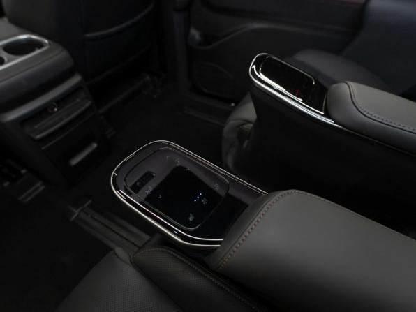 GAC Trumpchi M8 II с пробегом 2026 года, цена 4 730 000 рублей, 35 км, минивэн, Автокод Объявления