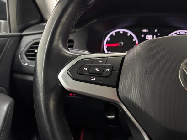 Volkswagen Polo VI с пробегом 2020 года, цена 1 420 000 рублей, 92123 км, лифтбек, Автокод Объявления