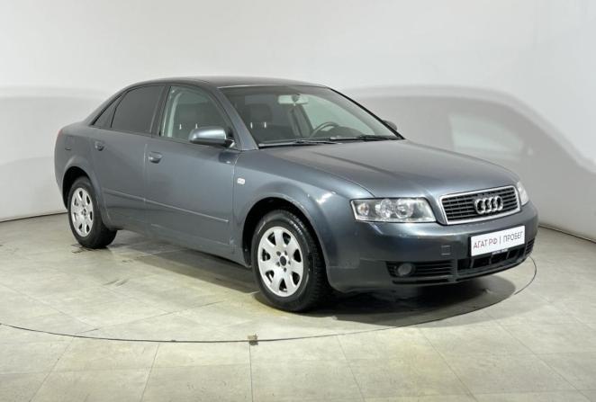 Audi A4 III (B7) с пробегом 2004 года, цена 400 000 рублей, 246432 км, седан, Автокод Объявления