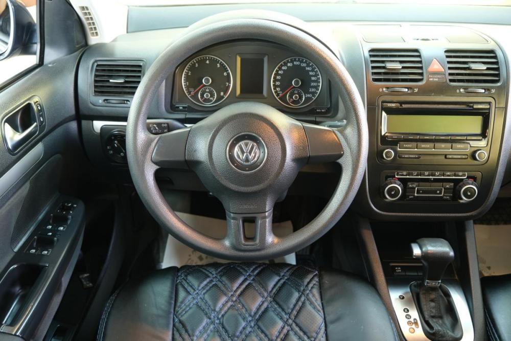 Volkswagen Jetta V Омск  - изображение 12