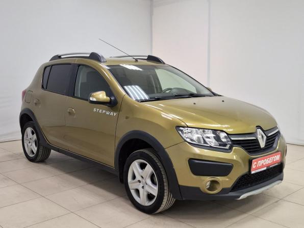 Renault Sandero II с пробегом 2017 года, цена 1 045 000 рублей, 59748 км, хэтчбек, Автокод Объявления