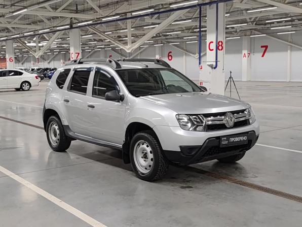 Renault Duster I Рестайлинг с пробегом 2018 года, цена 750 000 рублей, 186902 км, внедорожник, Автокод Объявления