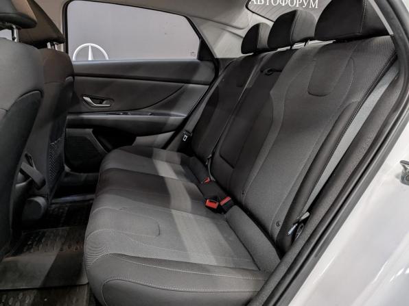 Hyundai Elantra VII (CN7) с пробегом 2022 года, цена 1 960 000 рублей, 88531 км, седан, Автокод Объявления