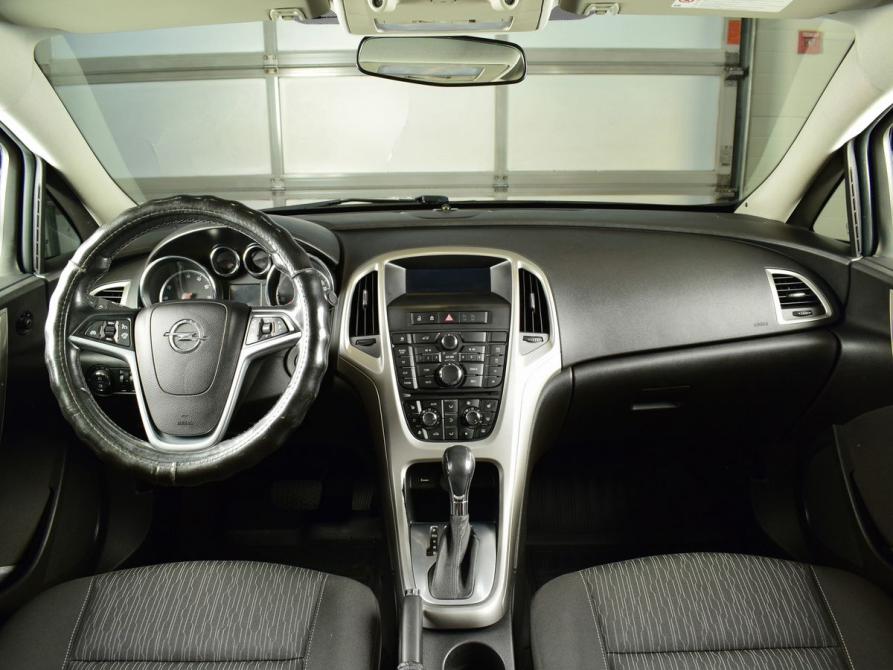 Opel Astra J Рестайлинг Кемерово  - изображение 7