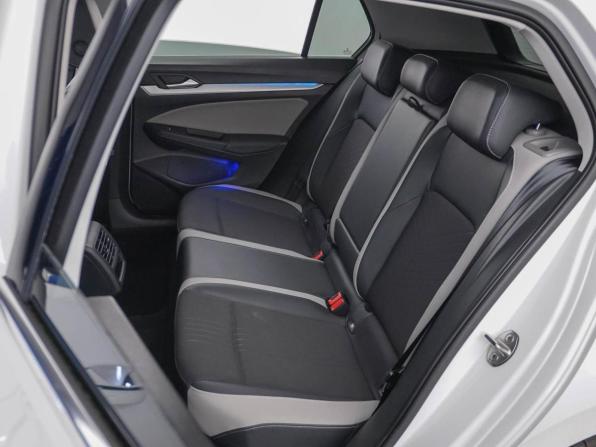 Volkswagen Golf VIII с пробегом 2022 года, цена 2 974 444 рубля, 42612 км, хэтчбек, Автокод Объявления