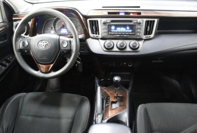 Toyota RAV4 IV (XA40) с пробегом 2015 года, цена 1 910 000 рублей, 202000 км, внедорожник, Автокод Объявления