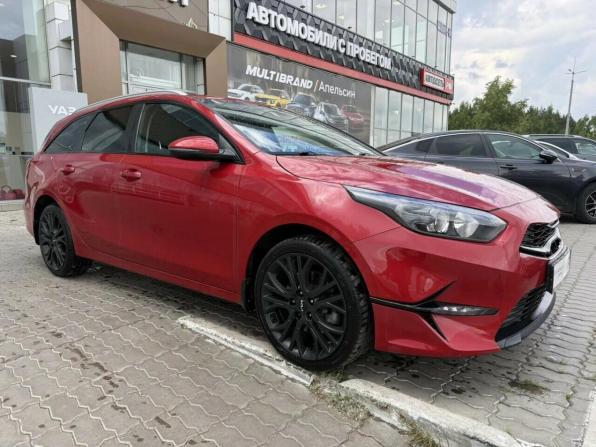 Kia Ceed III Рестайлинг с пробегом 2022 года, цена 2 089 949 рублей, 90454 км, универсал, Автокод Объявления