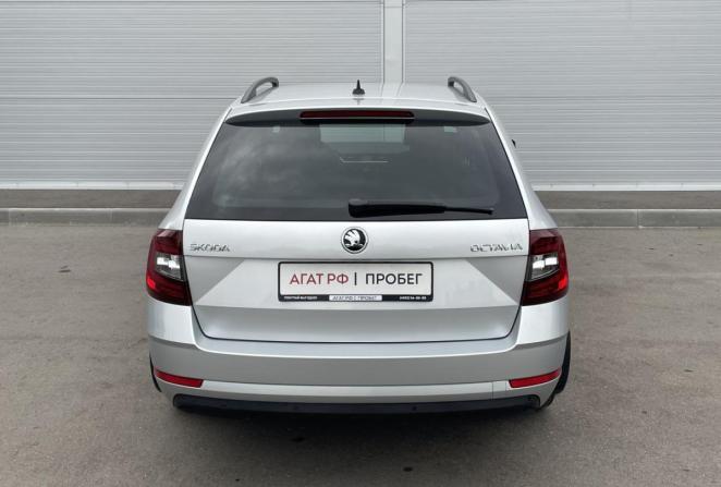 Skoda Octavia III (A7) Рестайлинг с пробегом 2018 года, цена 1 960 000 рублей, 170862 км, универсал, Автокод Объявления