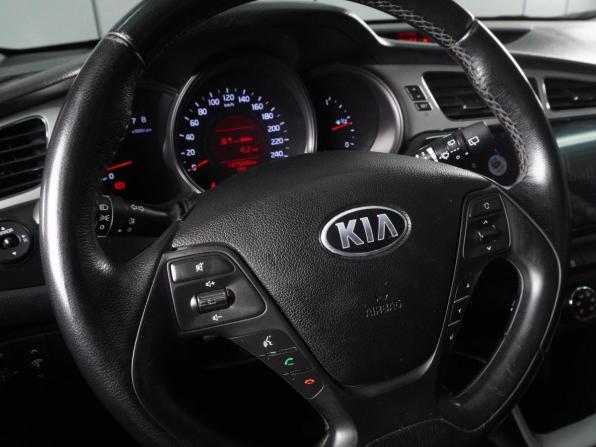 Kia Ceed II с пробегом 2014 года, цена 980 000 рублей, 127568 км, универсал, Автокод Объявления